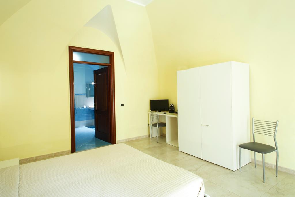 Four Rooms Agrigento Exterior photo